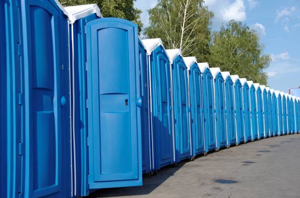 Best Luxury portable toilet rental  in Sarand, AL